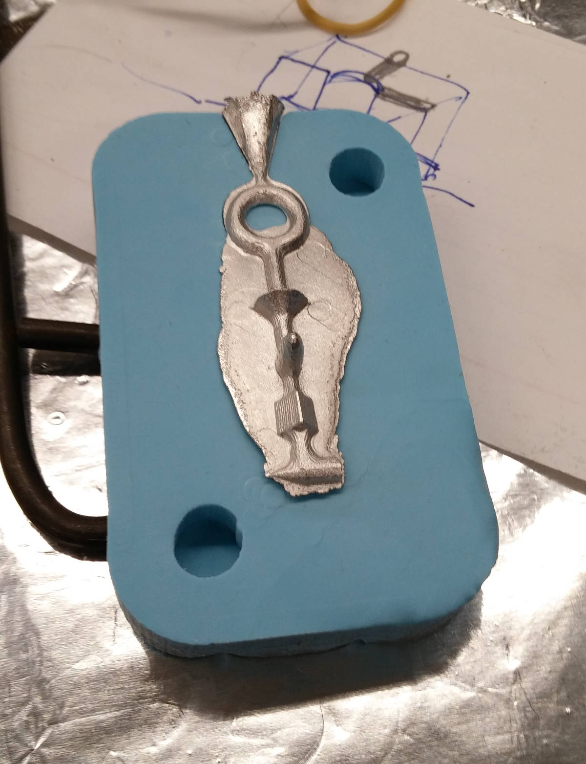 Photo of the key in one side of the oomoo mold
