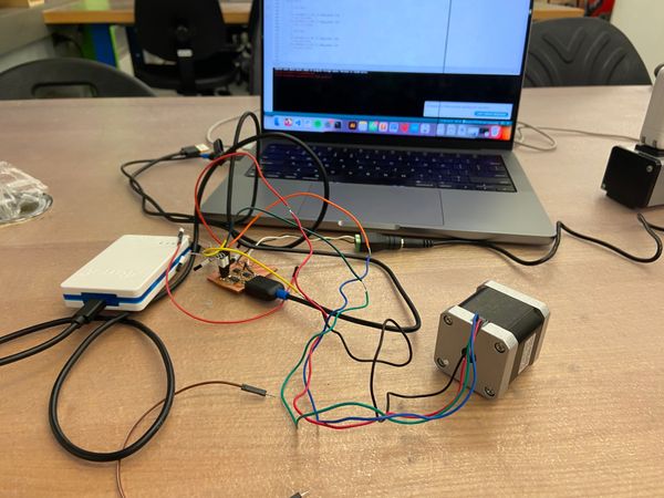 Wiring to the stepper motor