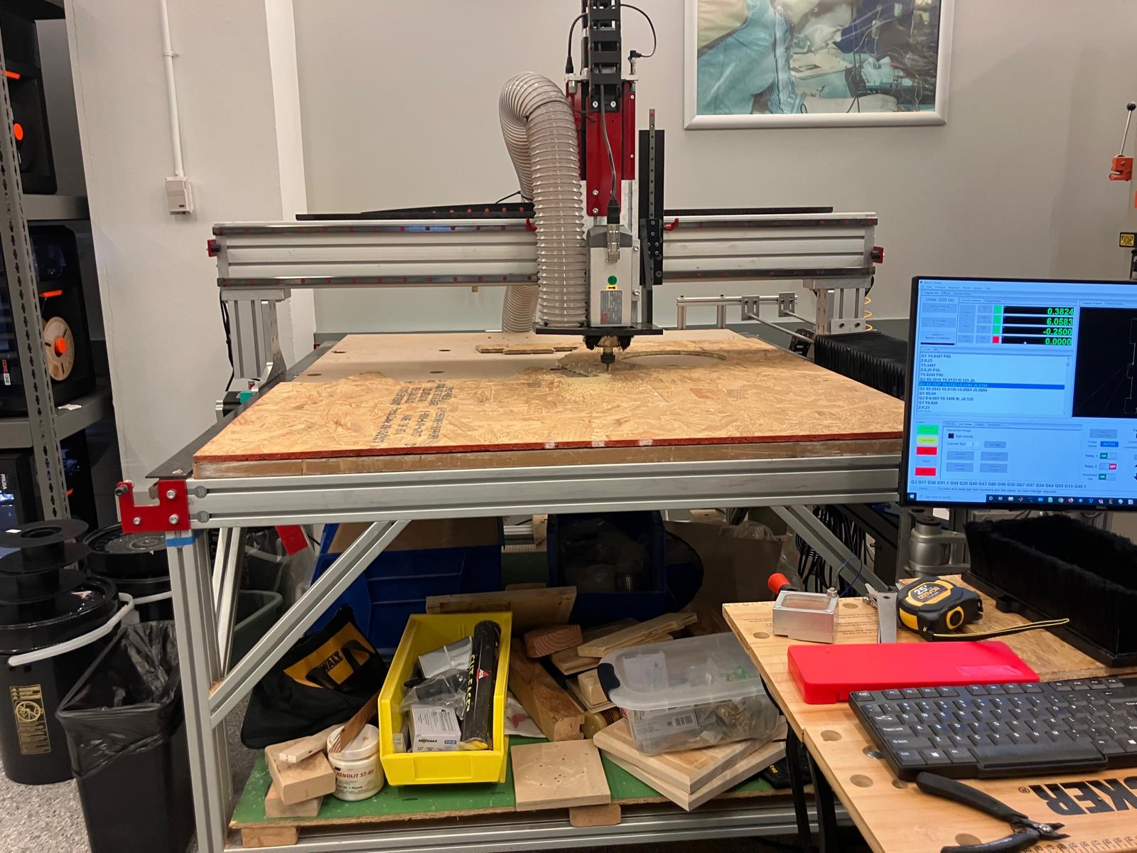 CNC Router Active Cutting Operation