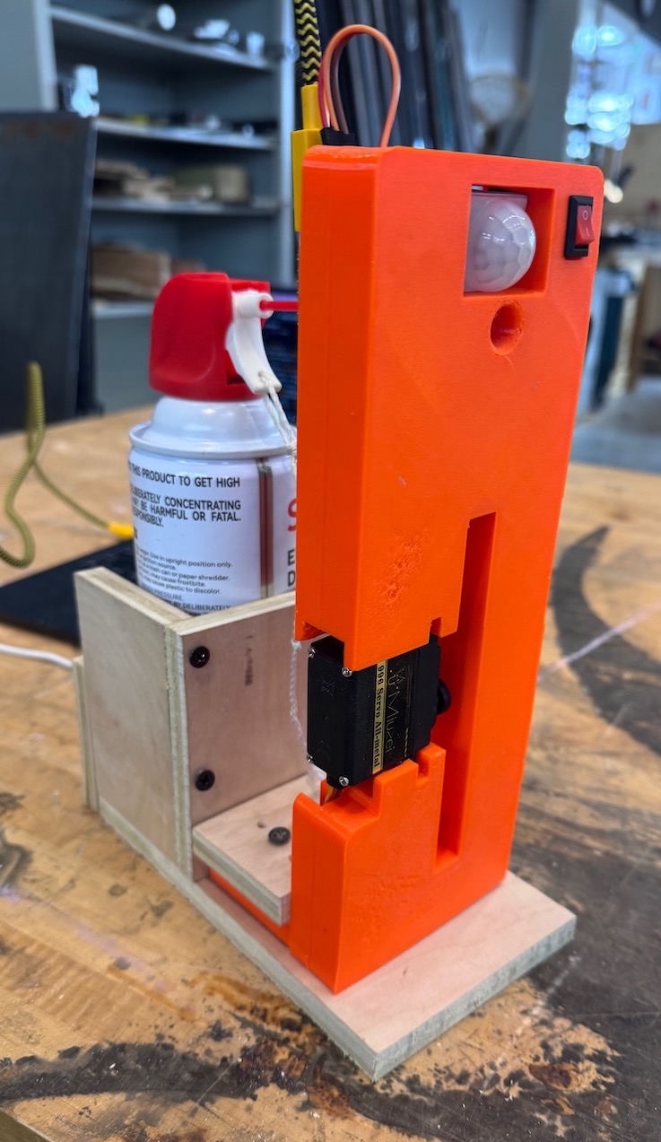 Final assembled device (front).