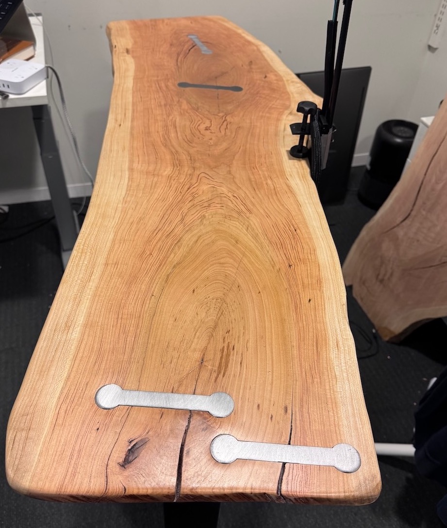 Closeup of steel dogbone inlays. 