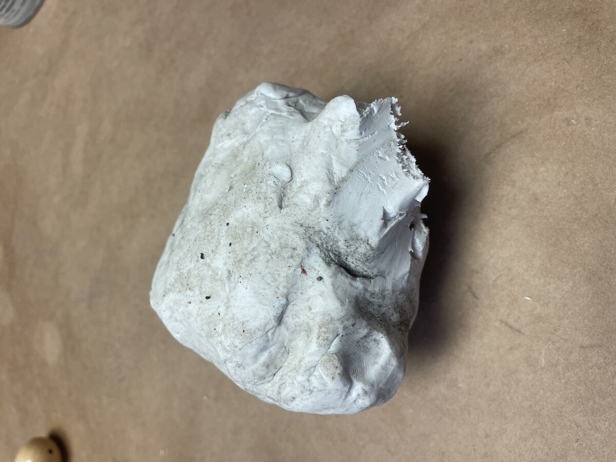 The soft non-drying clay