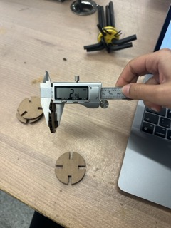 Material thickness close-up