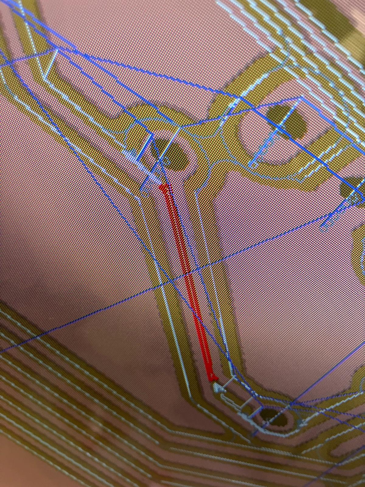First trace cut using ultrasonic knife