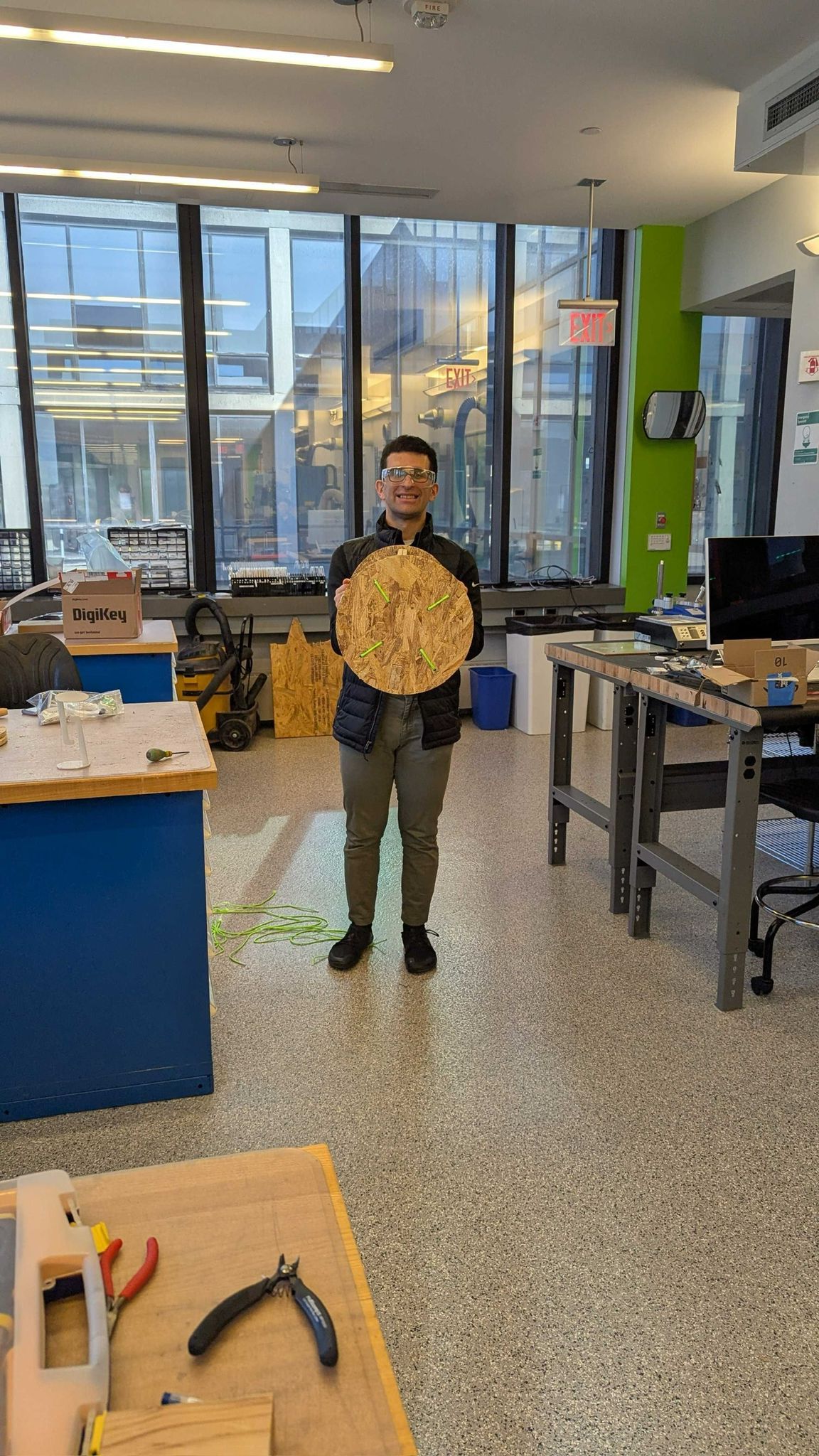 Horizontal assembly view