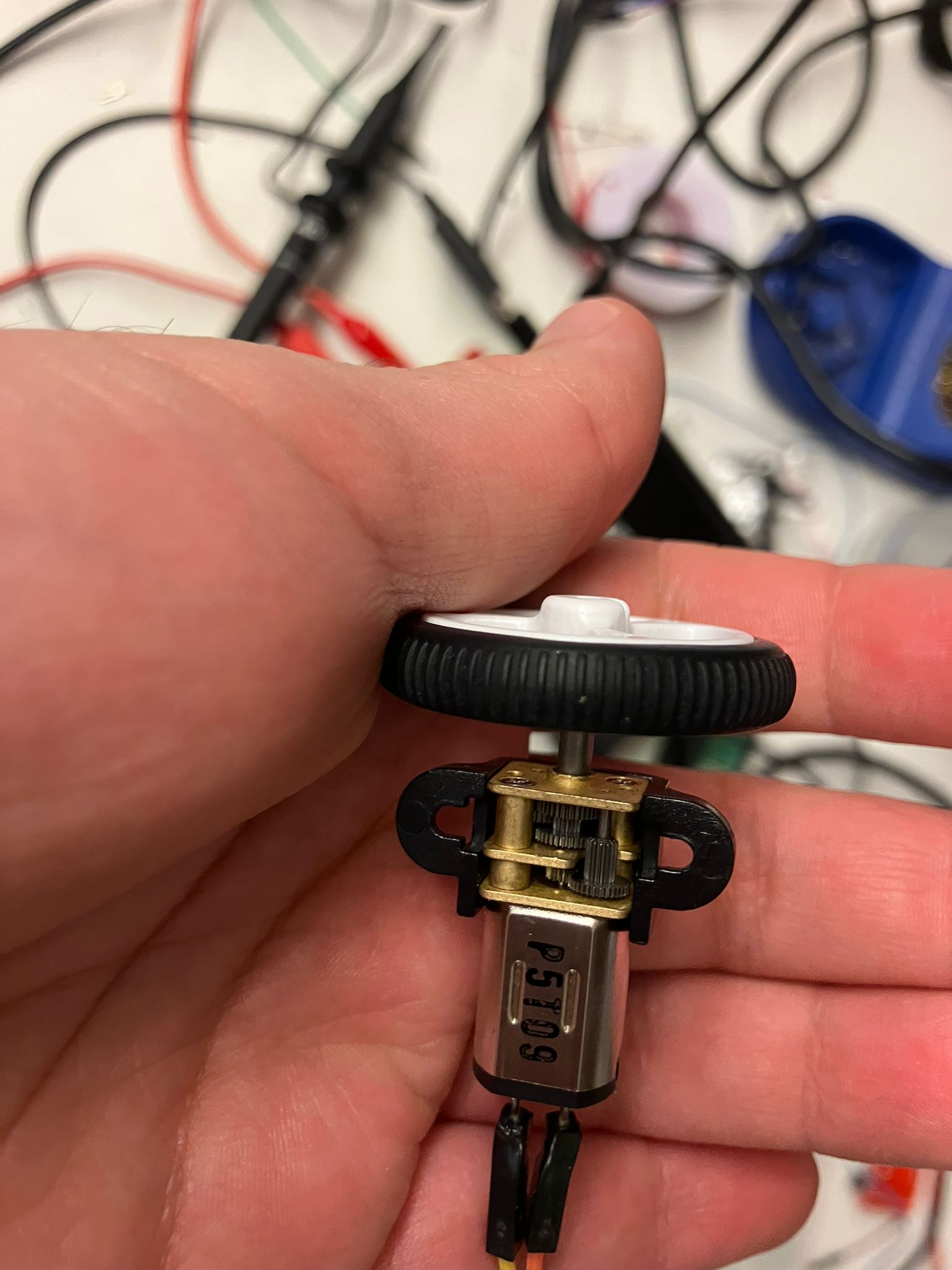 Small DC brushed motor power measurement