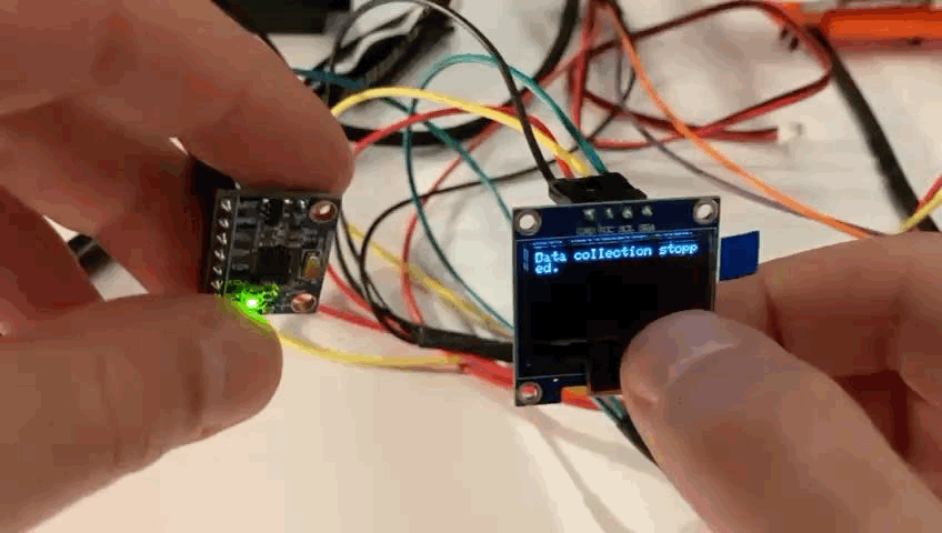 Accelerometer data on OLED display