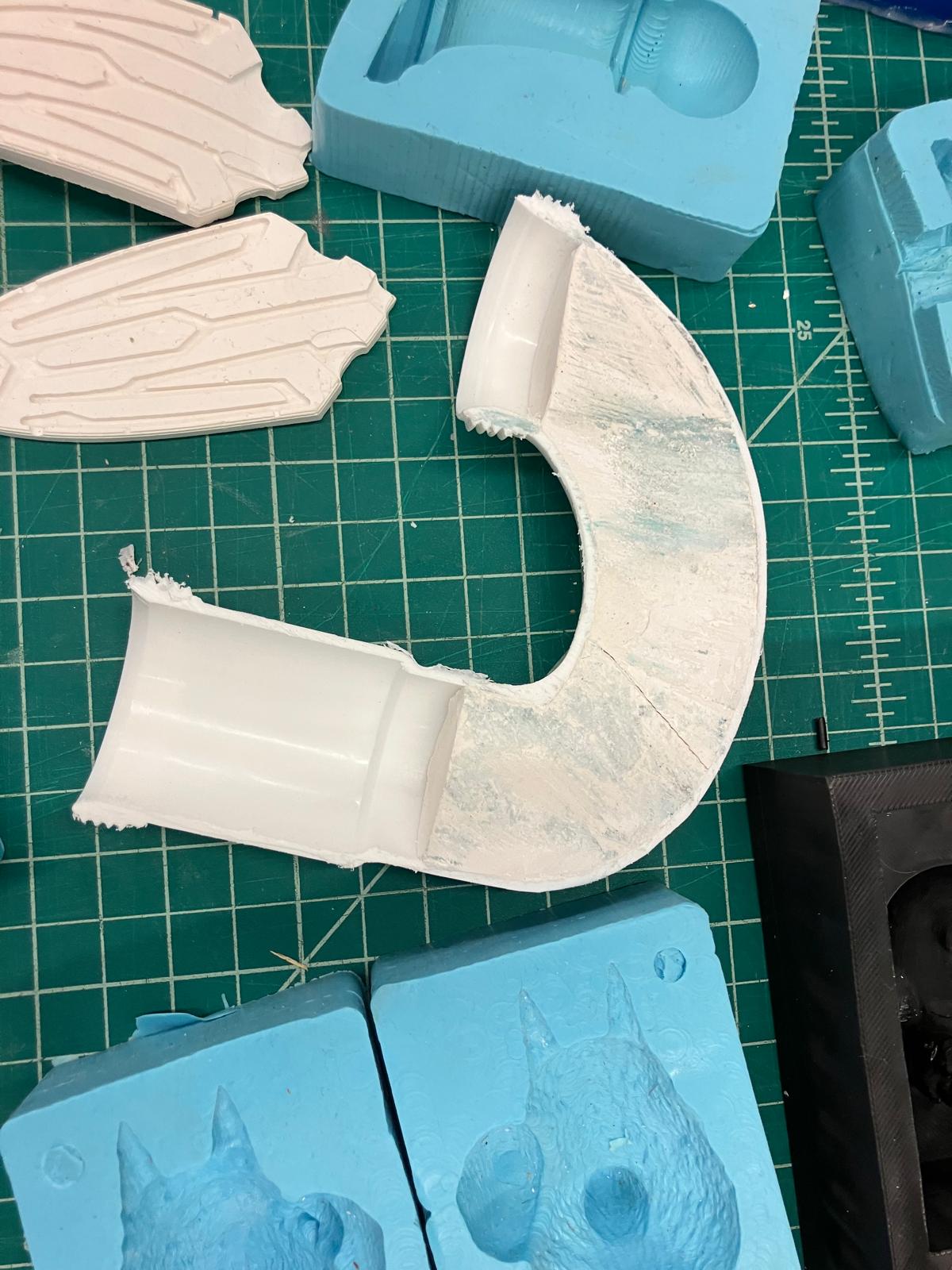 Clogged sink demonstration during casting tests