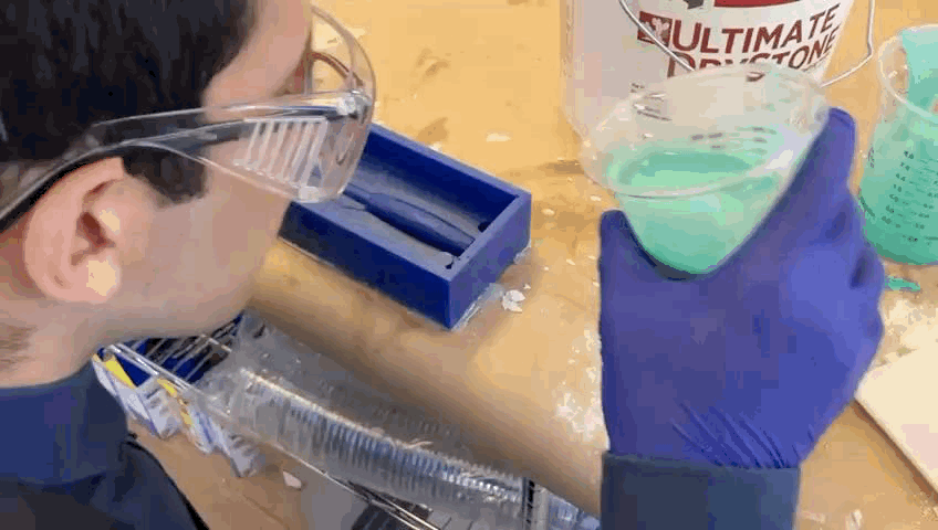 Animated mold finishing paths for the Kryptonite arrow