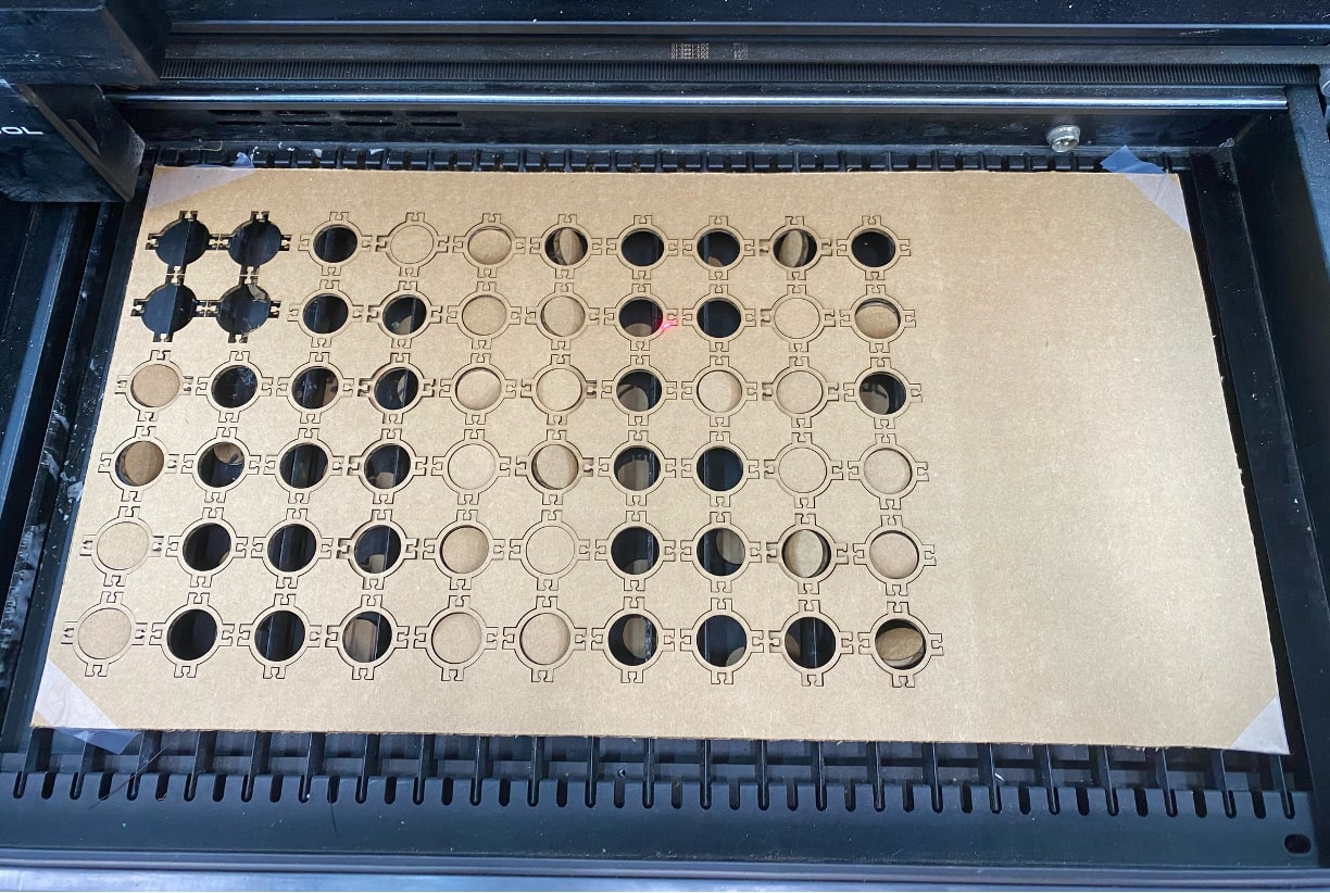 Cutting Out Links