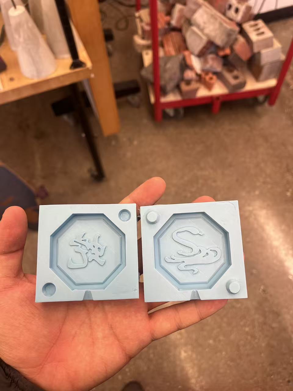 Demolding the silicone