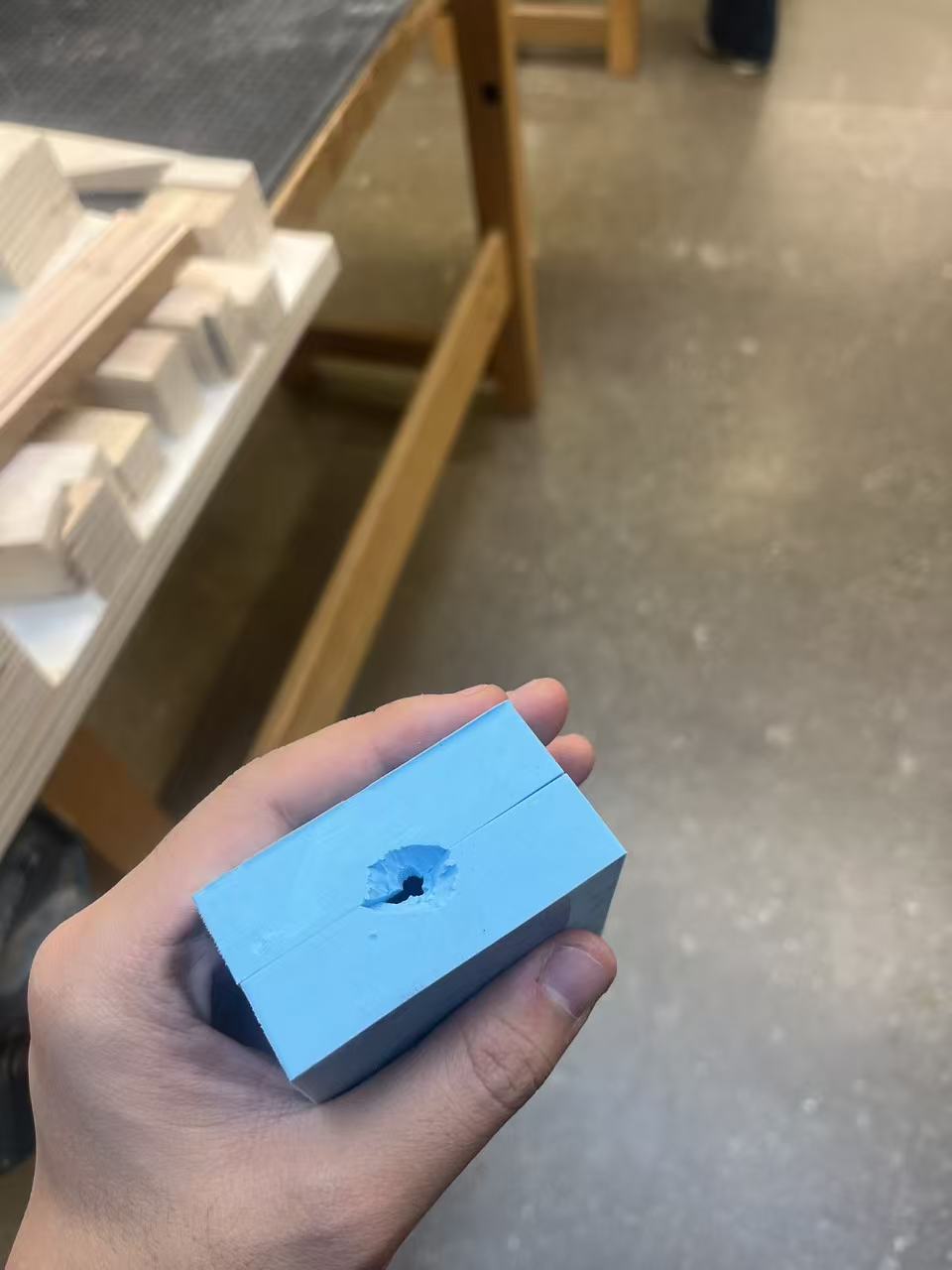 Closed two-part mold