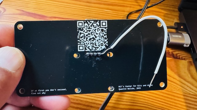 Ground wire connection for oscilloscope probing